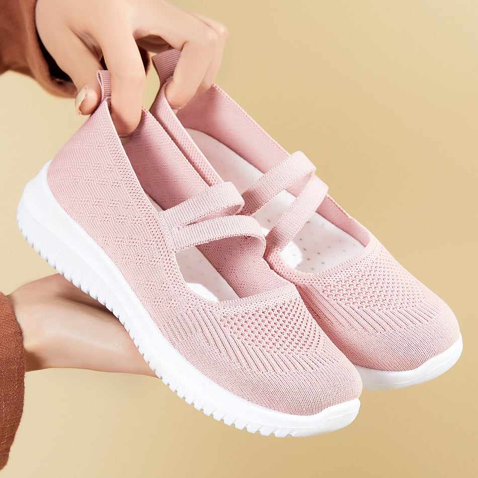 2026 Large Size Fly-Knit Mom Shoes – Breathable Soft-Sole Spring Comfort