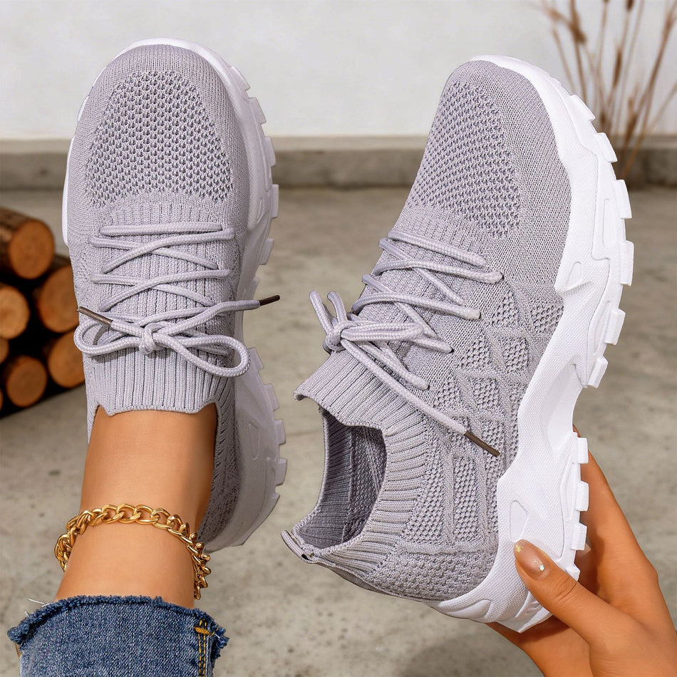 2026 Spring New Edition: All-Match Hidden-Height Soft-Bottom Sports Shoes