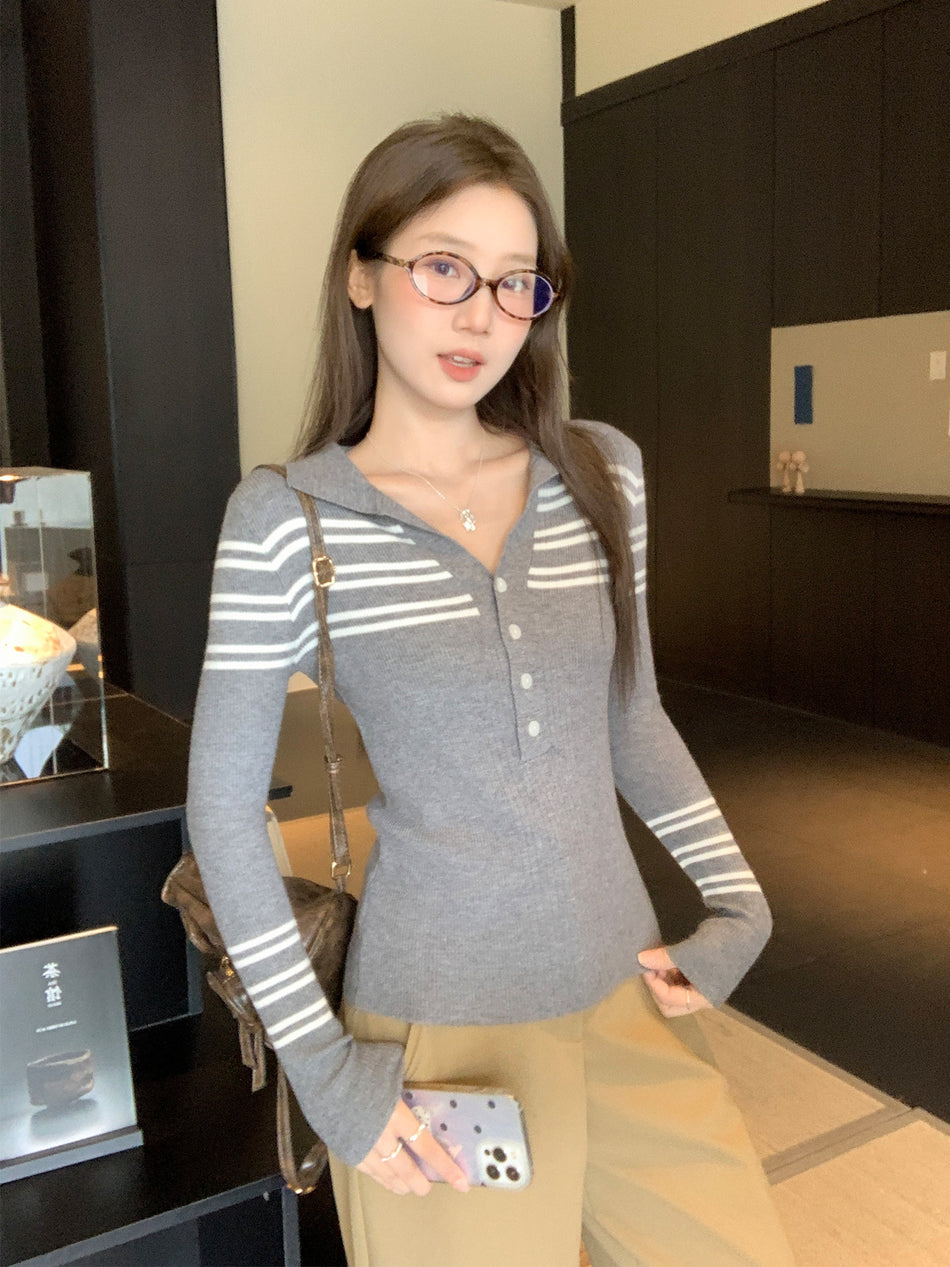 2026 Autumn/Winter Gray Striped Lapel Knit Sweater: Slim-Fit Button-Up Top