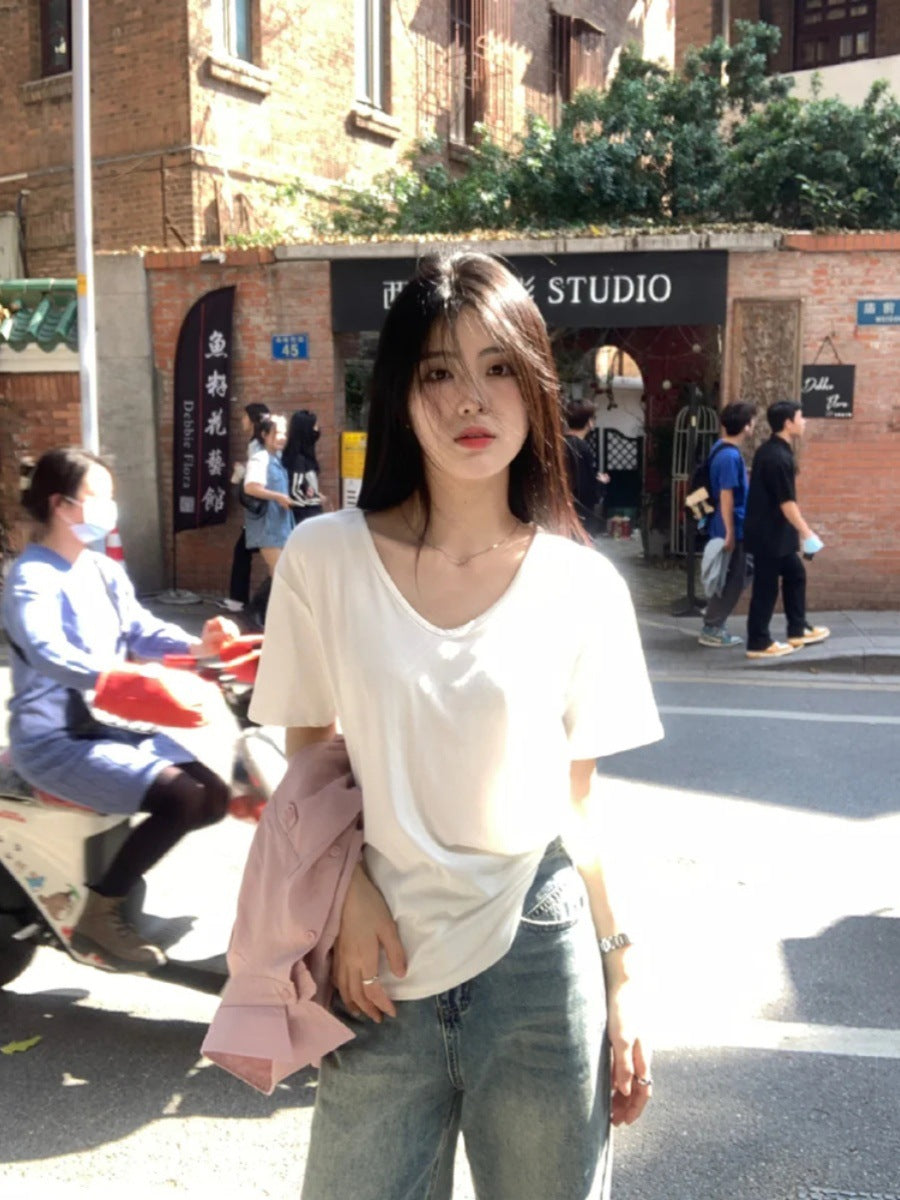 2026 Summer White U-Neck T-Shirt: Loose Slimming Solid Color Top ☀️🤍