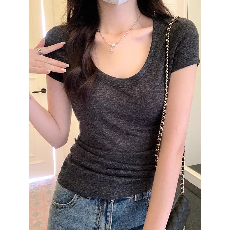 2026 Summer "Hot Girl" White Slim-Fit T-Shirt: Low Collar Slimming Basic Top 🤍🔥