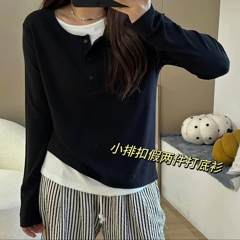 2026 Early Autumn "Fake Two-Piece" Niche Top: Contrast Color Loose Design Undershirt for Women 🍂✨