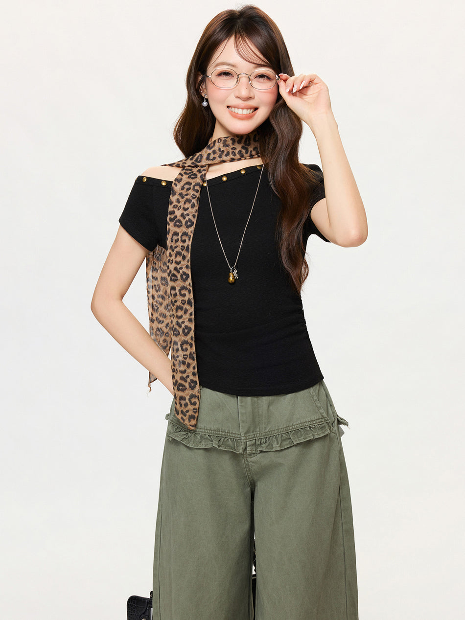 2026 "Black Hot Girl" Rivet Top: Irregular Hem Off-The-Shoulder Slimming Summer Tee