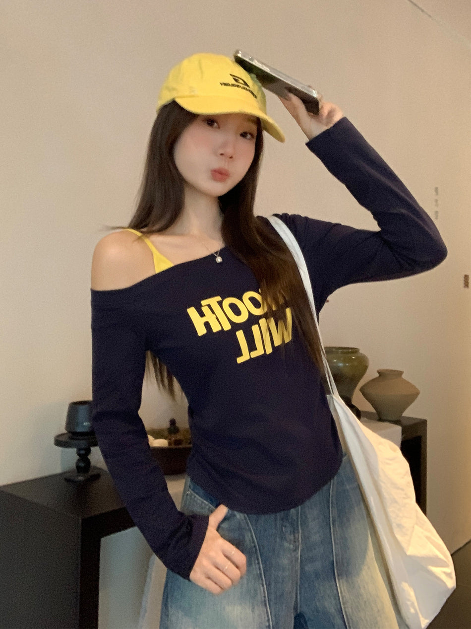 2026 Early Autumn Off-Shoulder Letter Print T-Shirt: Pleated Slim-Fit Design Shoulder Strap Long-Sleeve Top
