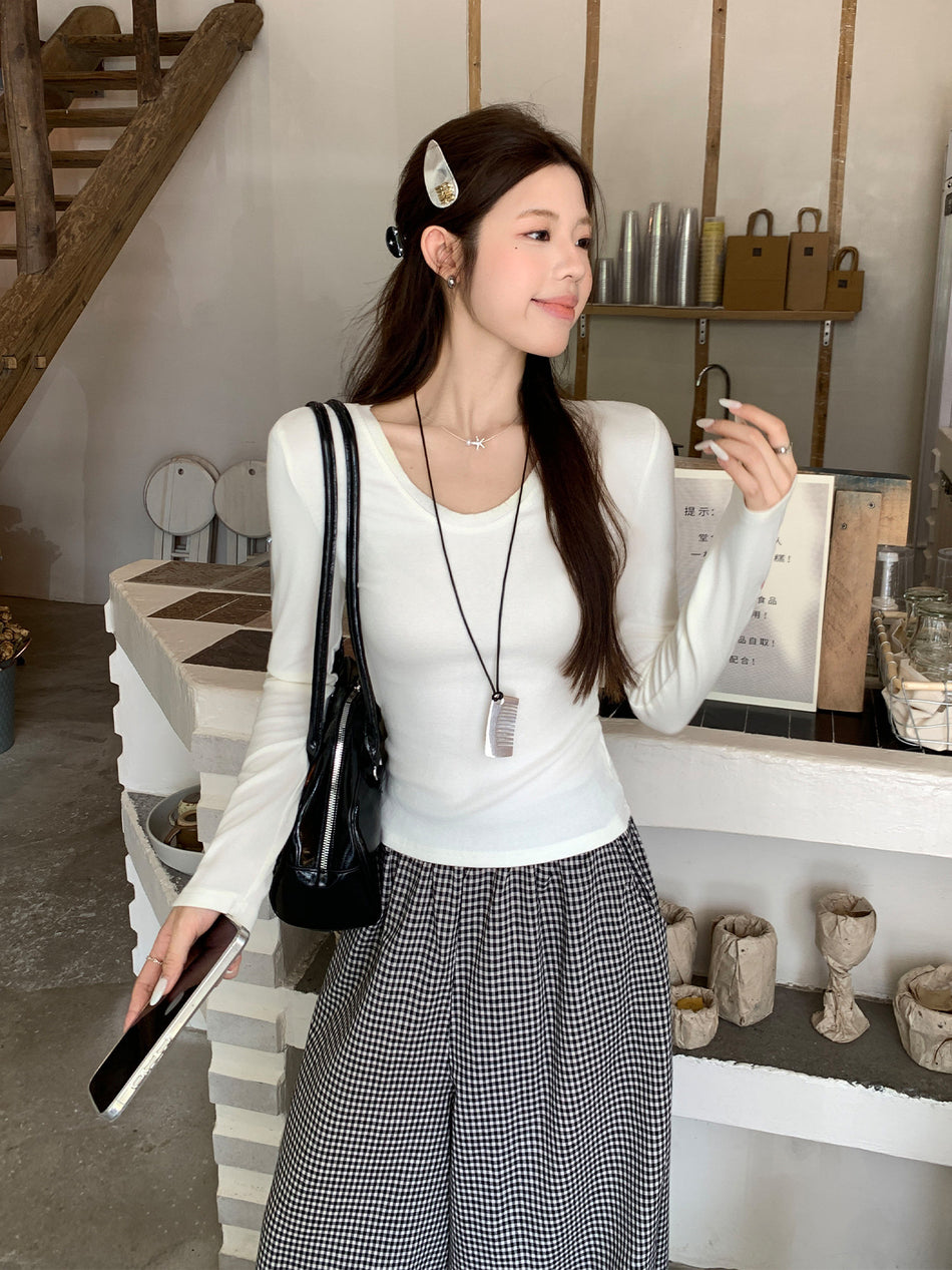 Women White V Neck Slim Fit Long Sleeve Base Top