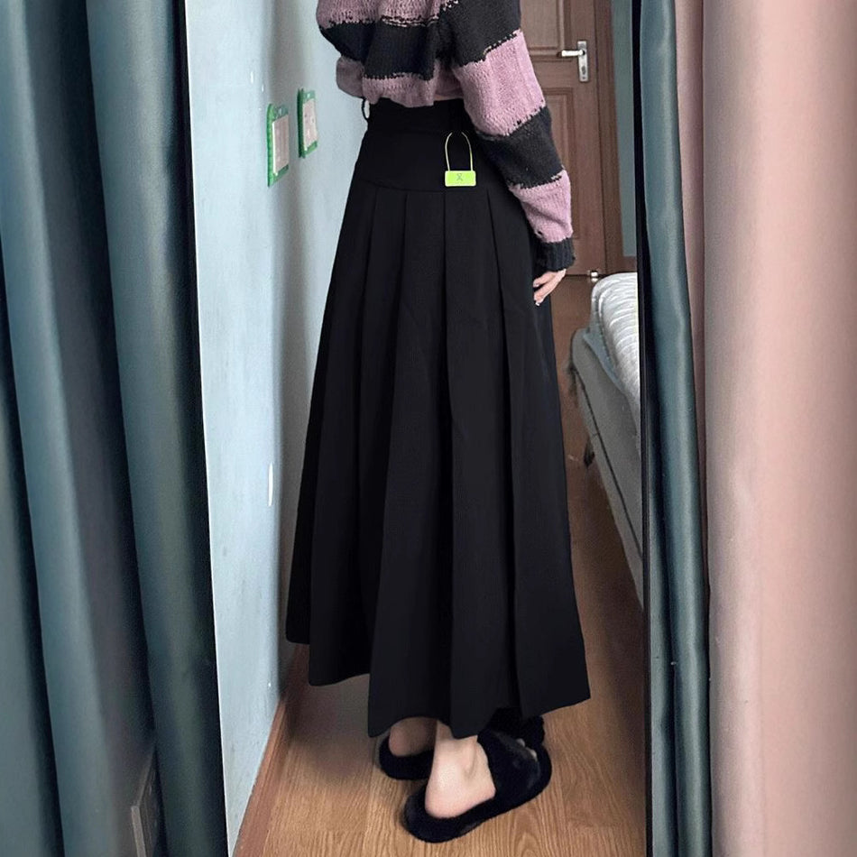 Plus Size Black High Waist Pleated Long Skirt Women