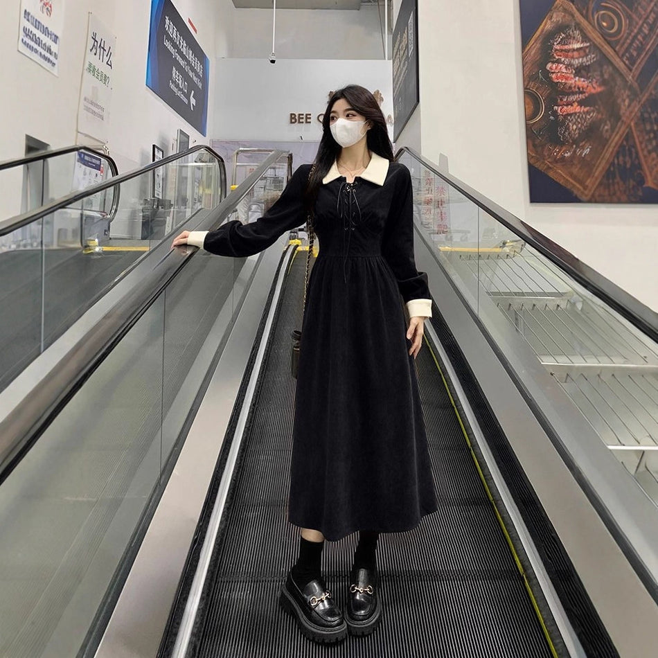 Plus Size Retro Black Waist-Slimming Dress for Women 2025