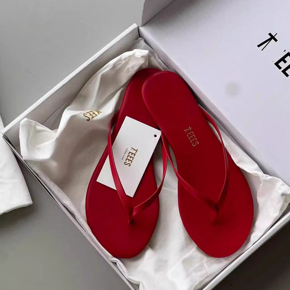 Minimalist Leather Flip-Flops with Soft Cushioned Sole