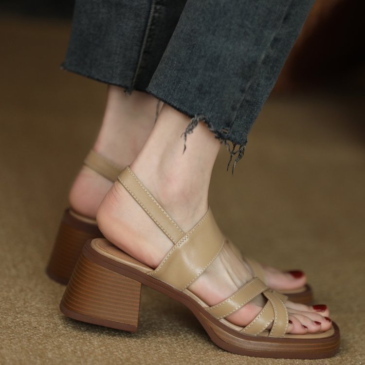 Women's Vintage Cross Strap Open Toe Block Heel Sandals