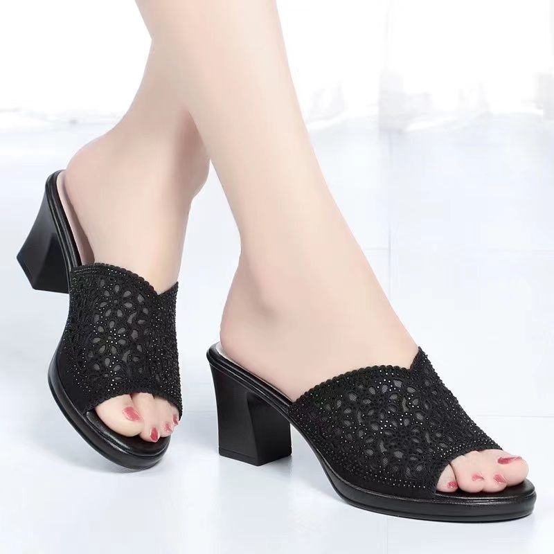Soft Leather Peep-Toe Chunky Heel Sandals for Women