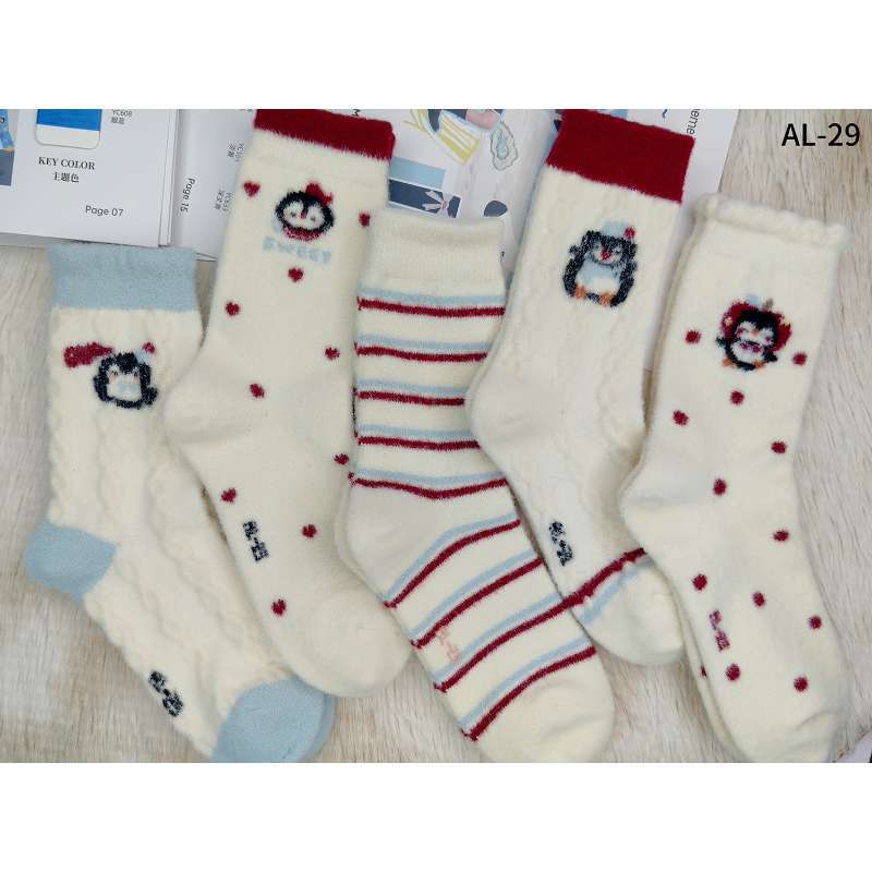 Women’s Plush Penguin Mink Velvet Warm Mid-Calf Socks- Pack of 5