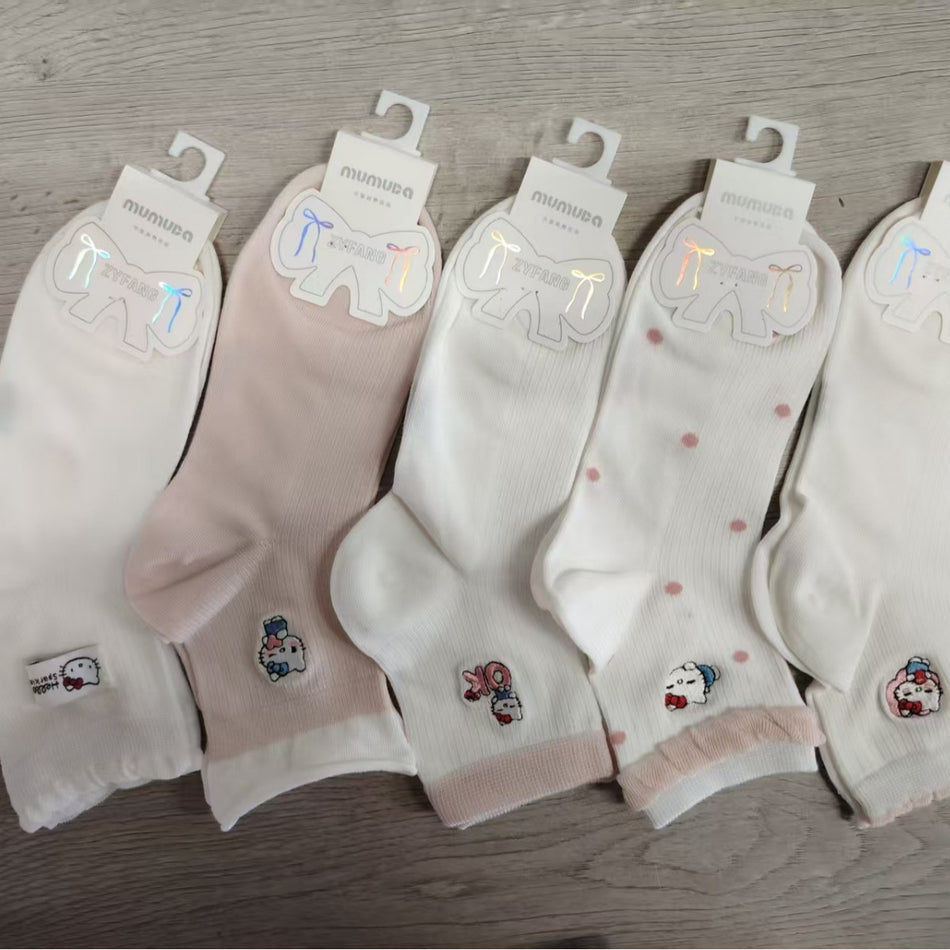 Women’s Breathable Cartoon Mesh Cotton Mid-Calf Socks- Pack of 5