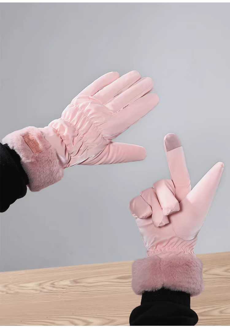 Women's Autumn Winter Cycling Gloves with Warm Touchscreen Design