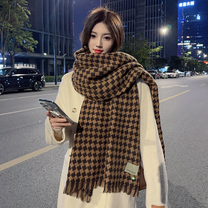 Women's Contrast Color Diamond Plaid Thickened Knit Scarf