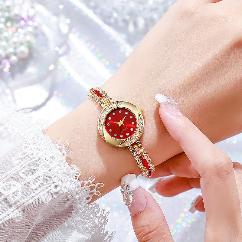 Women's Claw Chain Diamond Gemstone Quartz Fashion Watch