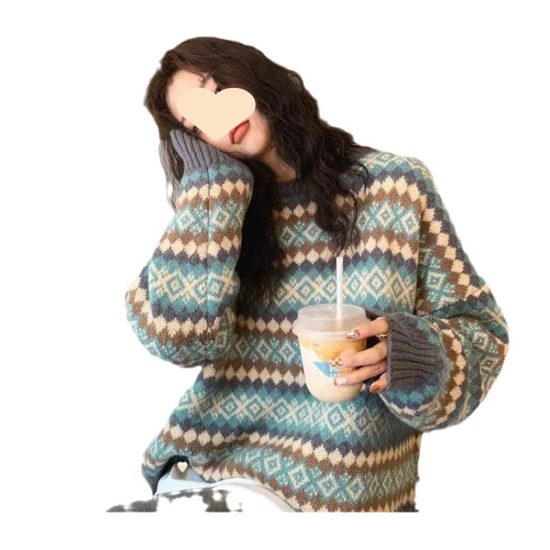 Women's Loose 3D Jacquard Round Neck Knit Sweater
