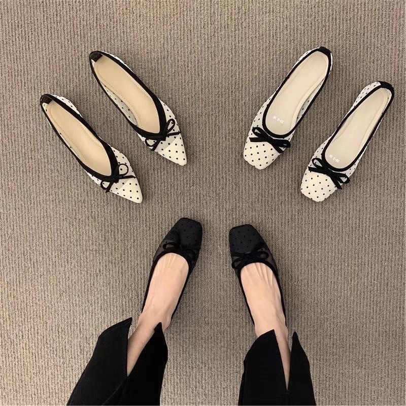 Women's PU Polka Dot Pointed Toe Flat Shoes