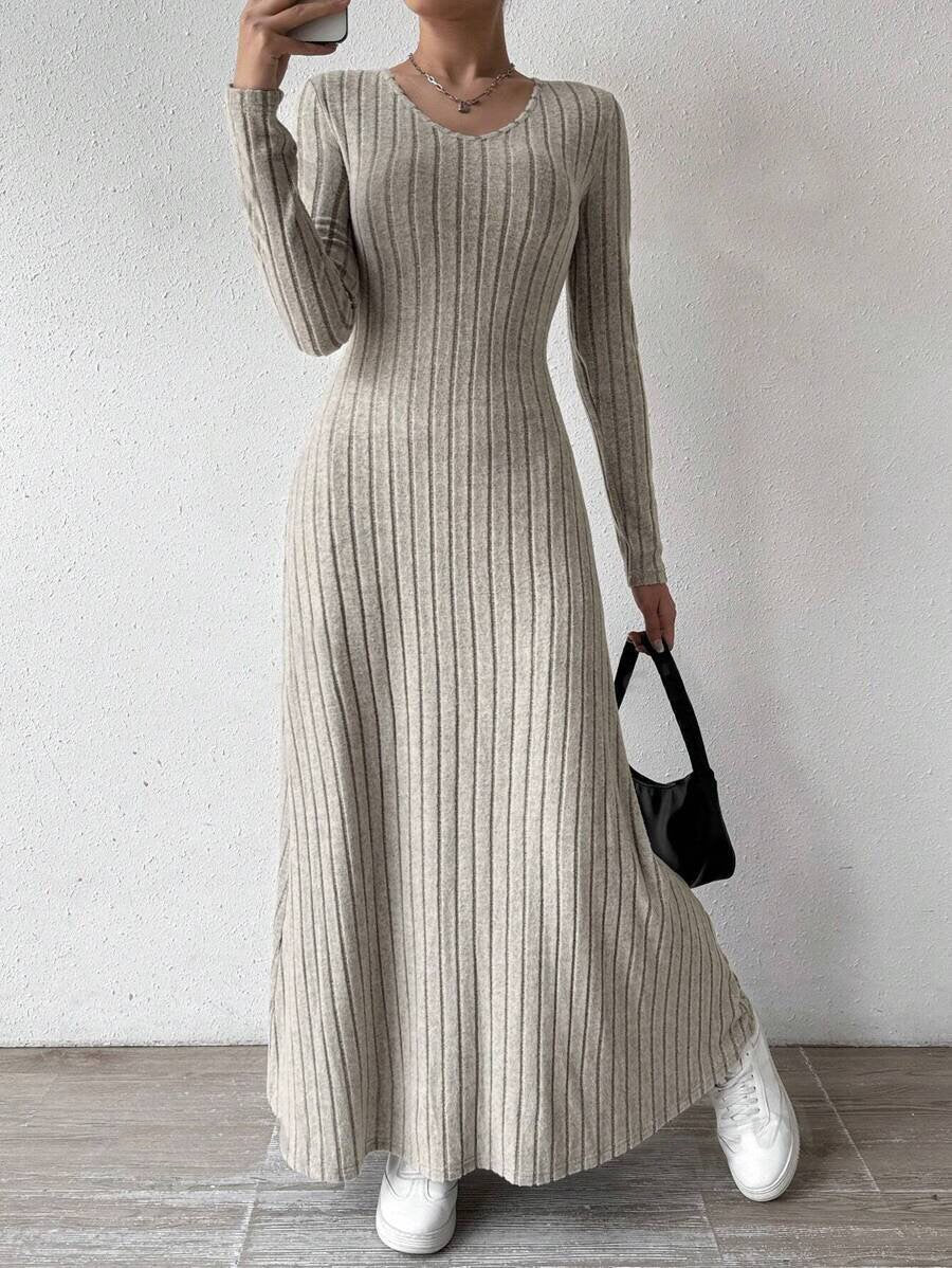 Women's Slim Knit A-Line Maxi Dress with Long Sleeves and Stretch