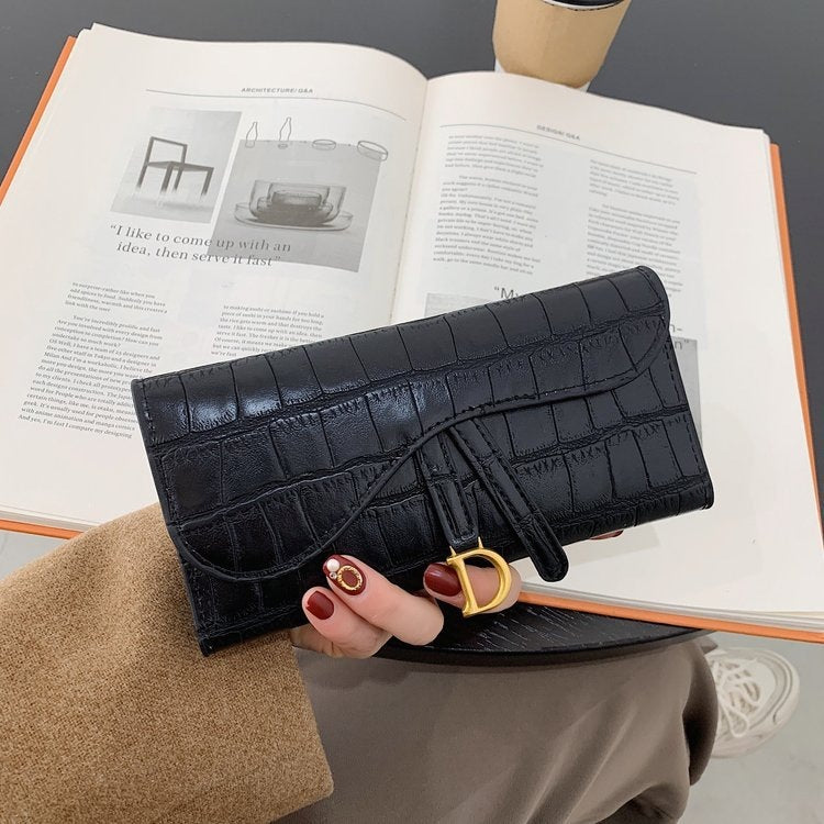 Women's Croc-Pattern Folding Wallet with Multiple Card Slots