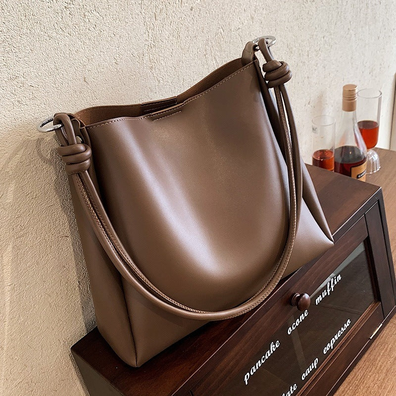 Retro Fashion Bucket Bag – Women’s Large Shoulder Bag