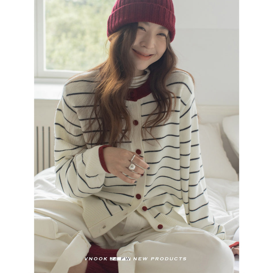 Sweaters for Women 2025 | Cozy & Stylish Knitwear