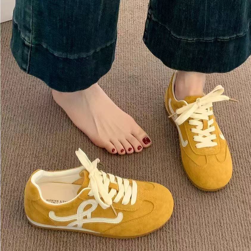 Yellow Dexun Retro Flat Sneakers for Women