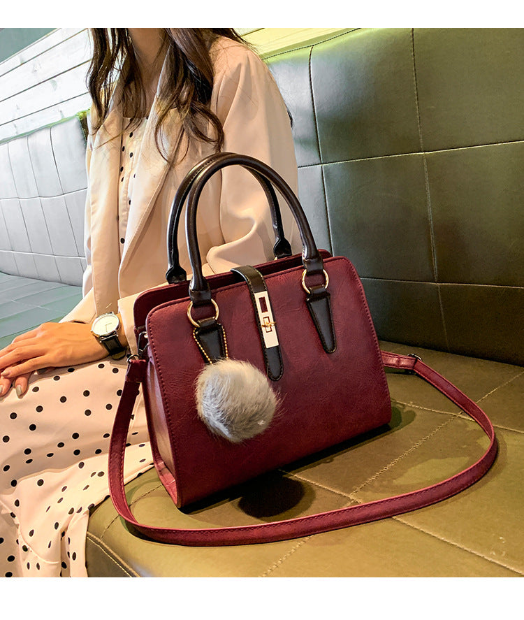 Vintage Crossbody Handbag – Stylish Small Square Bag 👜✨