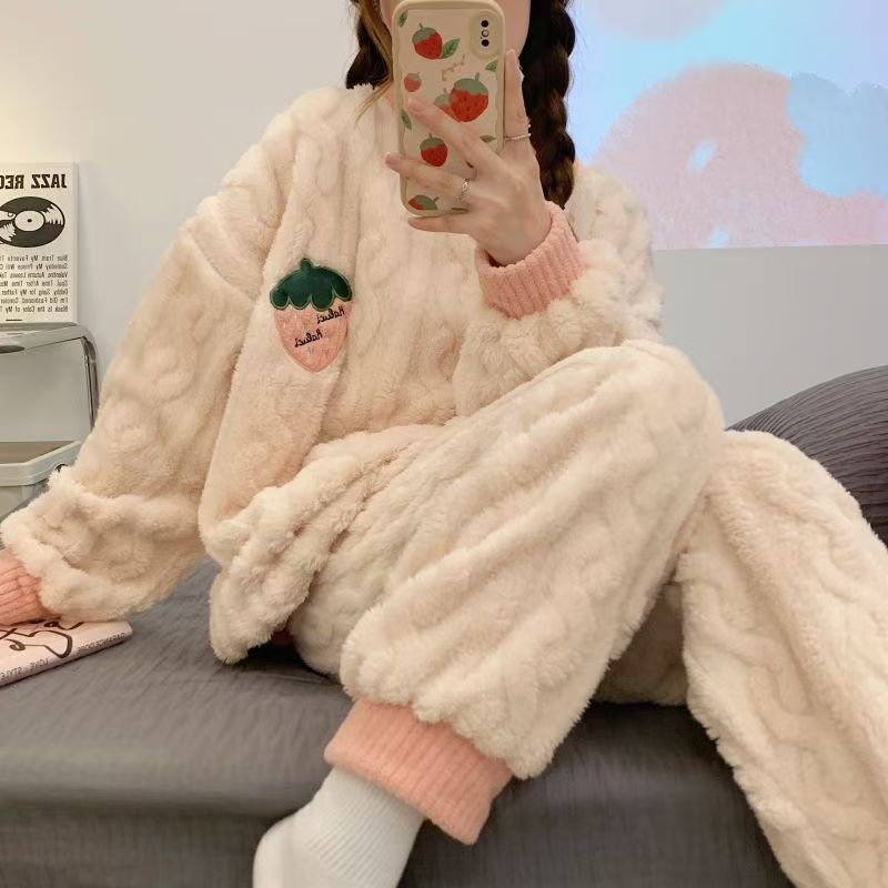 Women’s Coral Fleece Pajamas