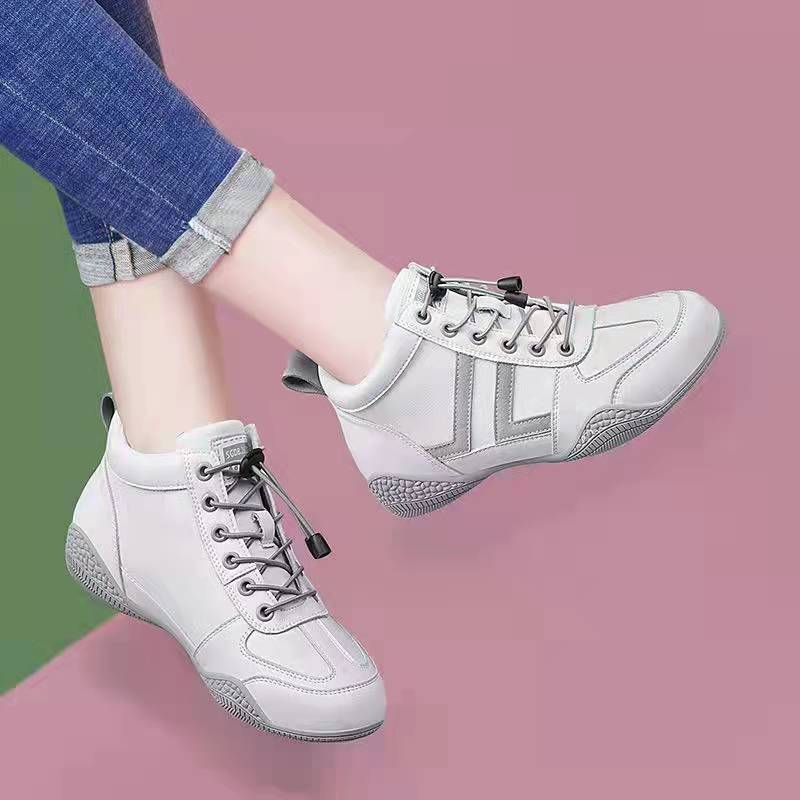 Soft Leather High-Top Shoes – Comfy & Stylish