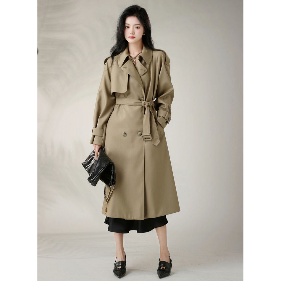 Coats for Women 2025 | British Mid-Length Elegance