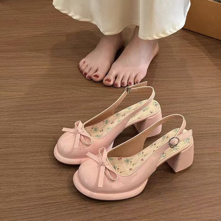 French-Style Closed-Toe Sandals