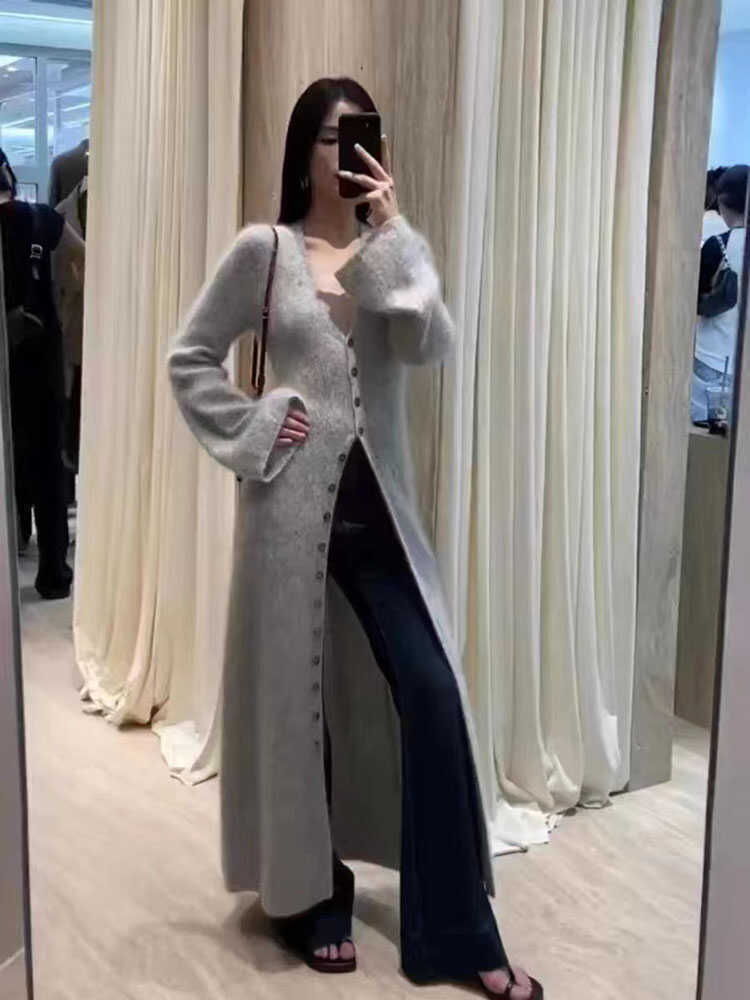 Women’s V-Neck Slimming Long Knit Cardigan Sweater