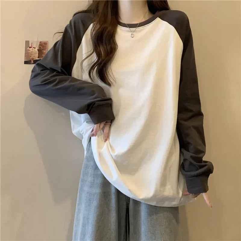 Contrast Raglan Sleeve Tee – Mid-Length Autumn Top