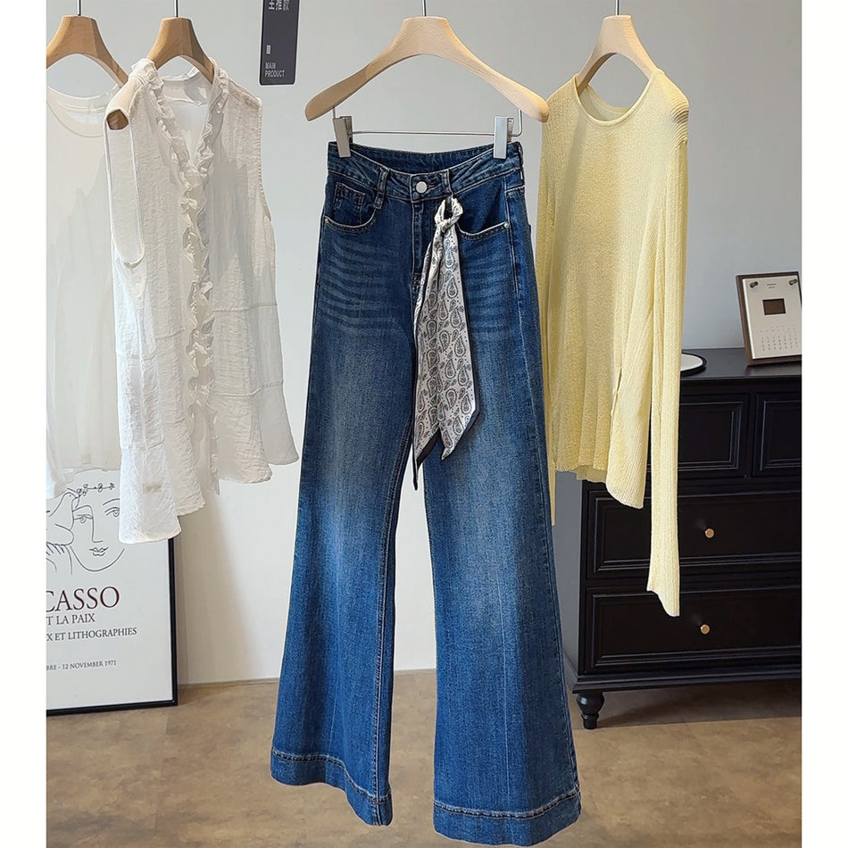 Wide-Leg Stretch Jeans