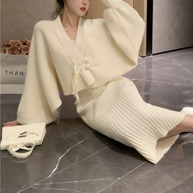 Winter Women's Fragrant Dress Set