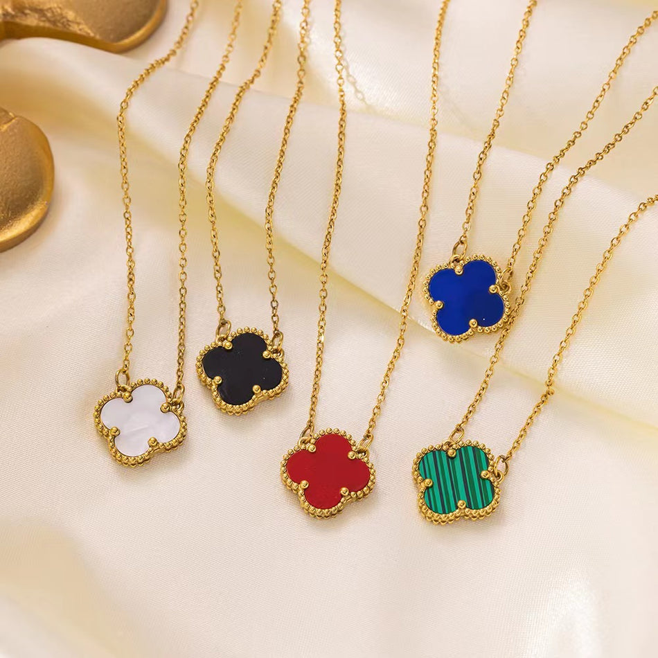 Women’s Double-Sided Clover Necklace