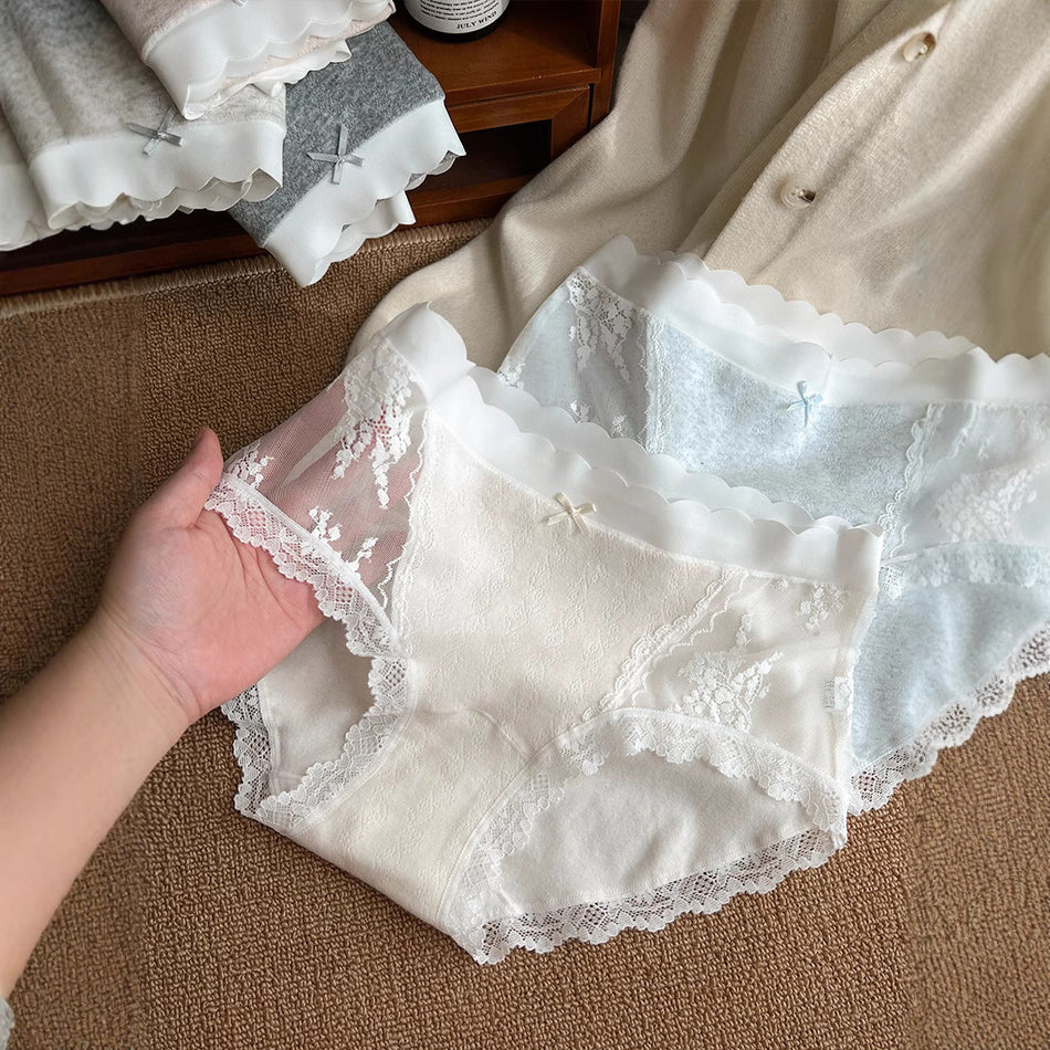Lace Cotton Mesh Briefs – Mid-Waist & Traceless