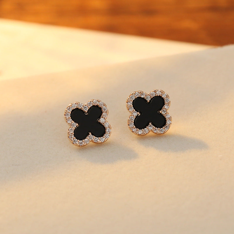 Four-Leaf Clover Elegant Silver Earrings