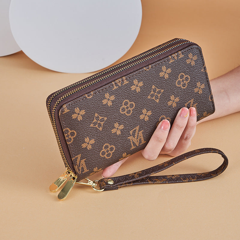 Double Zipper Printed Clutch – Bold, Roomy & 2025-Ready