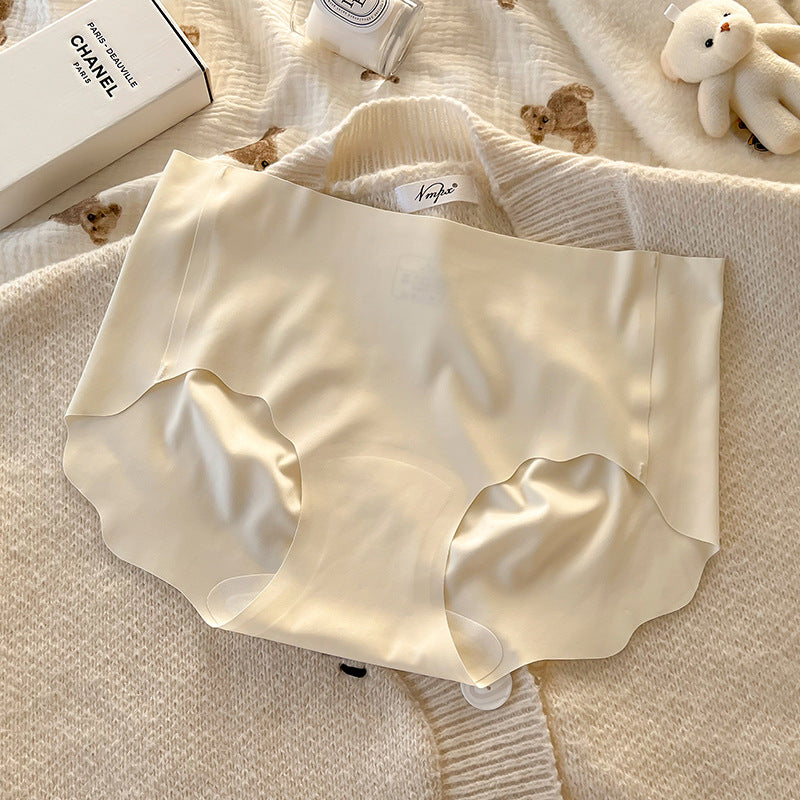 Milk Silk Seamless Briefs – Camellia Scent & Silk Soft