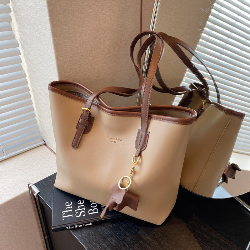 Large Capacity Shoulder Bag