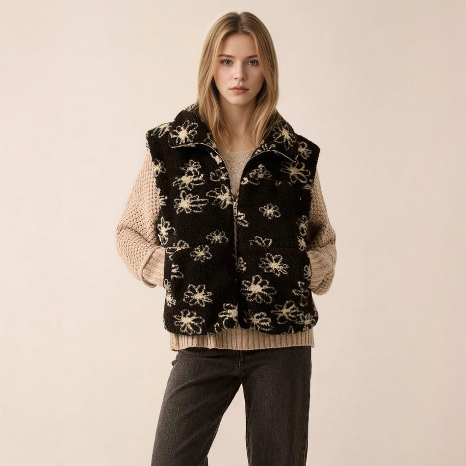 Women’s Lambswool Fur Sleeveless Coat