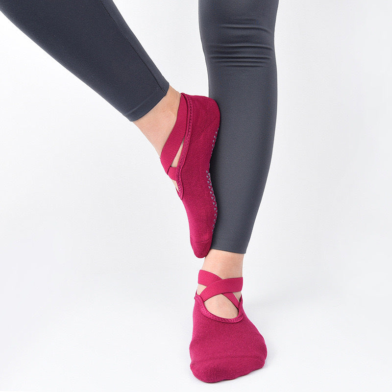 Women’s Non-Slip Yoga Socks – Cross-Strap Pack of 4