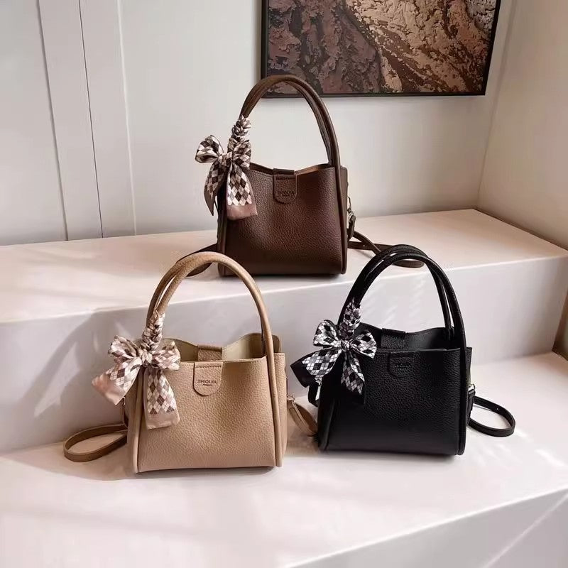 Soft Texture Bucket Bag – High-End Niche Design