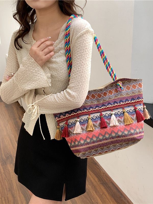Ethnic Tassel Woven Tote – Boho Chic Shoulder Bag