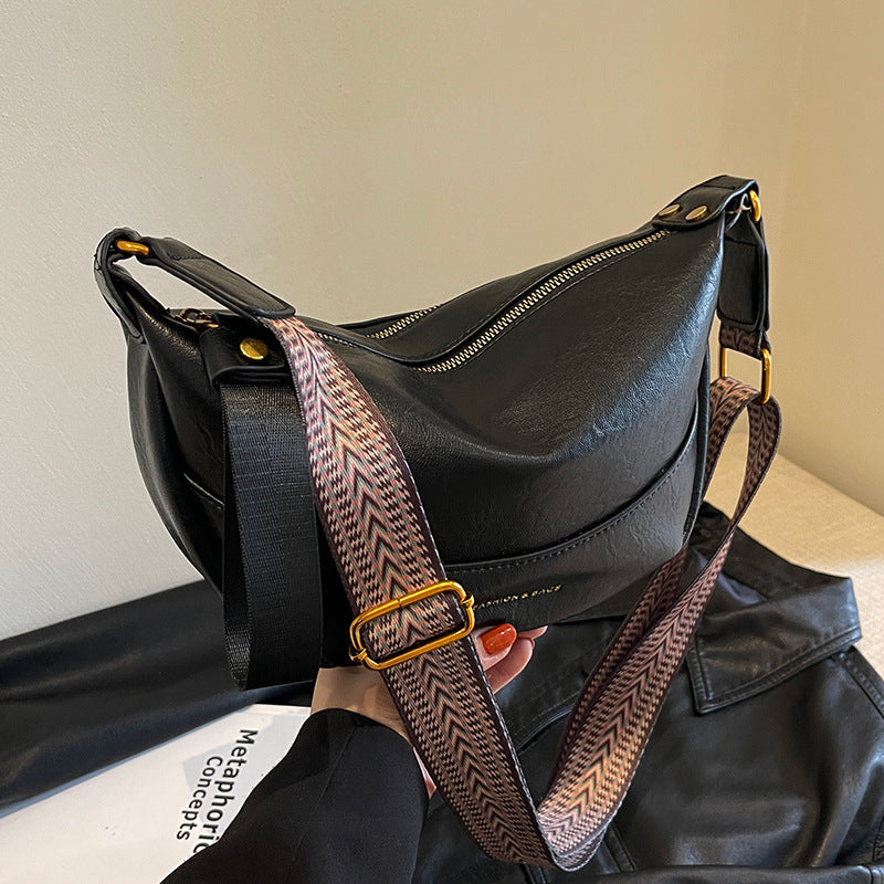 Women's Large Capacity Shoulder Crossbody Dumpling Bag"