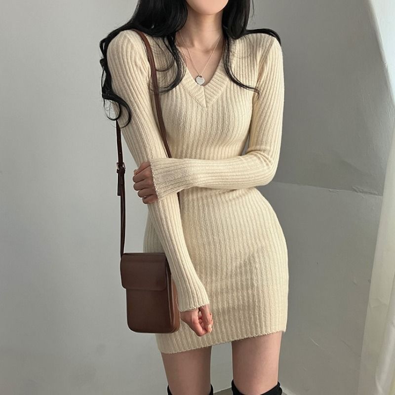 French Retro V Neck Slim Knit Long Sleeve Hip Dress Lady