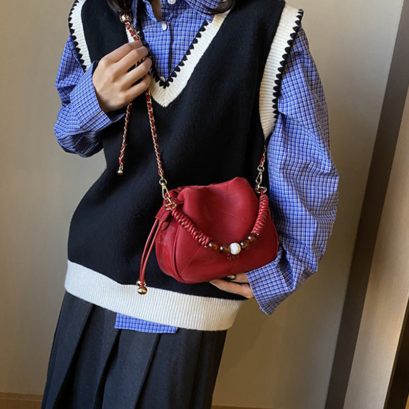 Ankra Red Bucket Bag – Niche Crossbody for Women