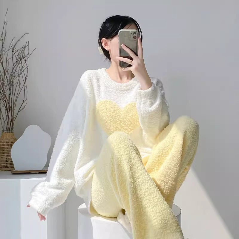 Women’s Winter Velvet Pajama Set