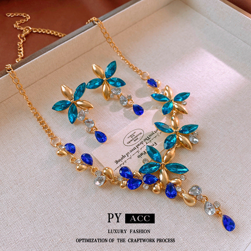 Diamond Flower Jewelry Set | Luxury Earring & Necklace Set